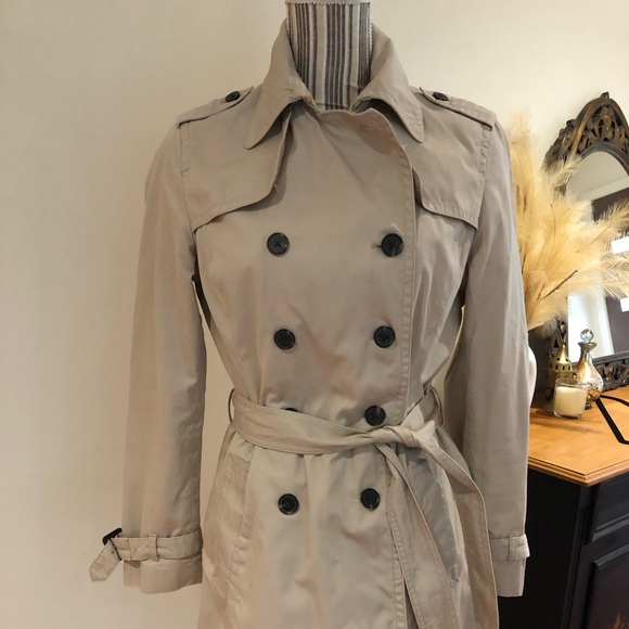 Banana Republic Trench size M, AUD 12 - Picture 5 of 8